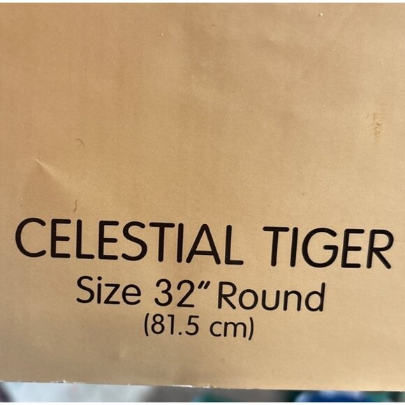Bernat Crafts Tiger Latch Hook Kit 32" Round Pre-Printed Canvas & Yarn Celestial - Picture 4 of 6